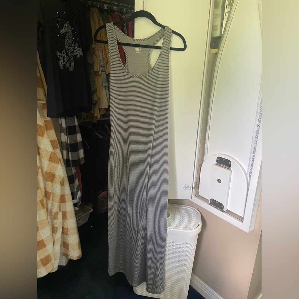 Mossimo Size S sleeveless maxi dress gray and black stripes